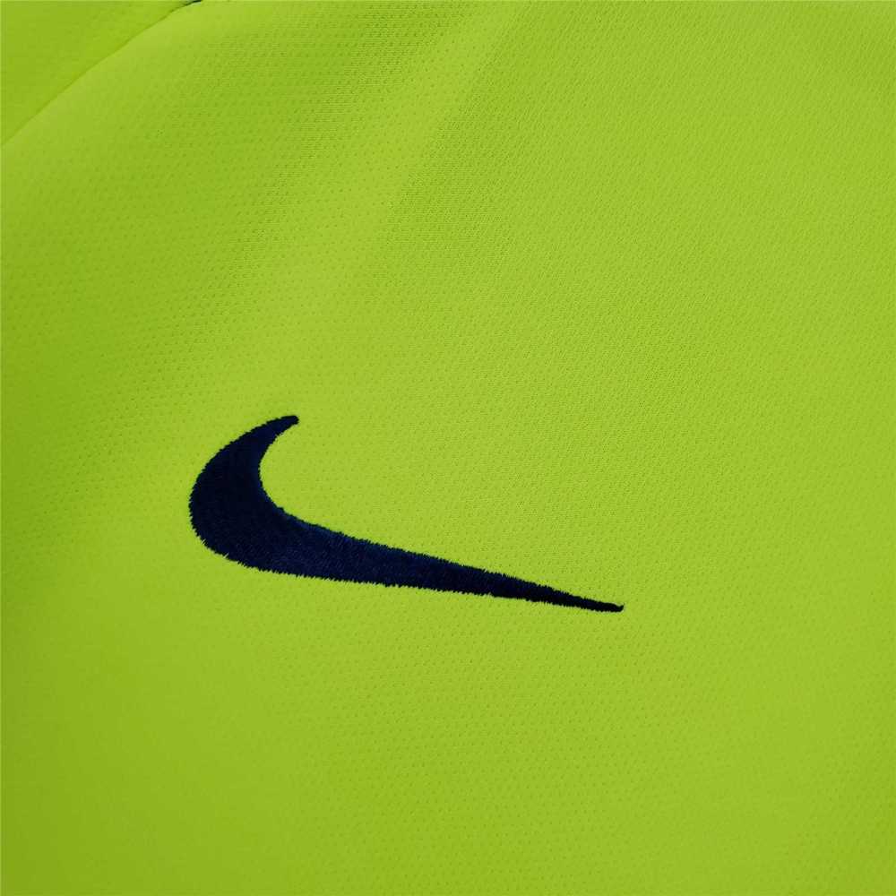 05-06 Barcelona away football jersey