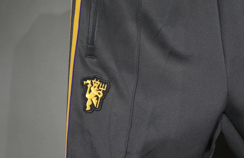 Manchester United Training Kit (jacket+Pants) 2025-26