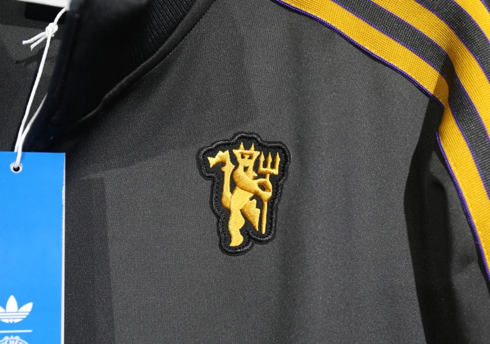 Manchester United Training Kit (jacket+Pants) 2025-26