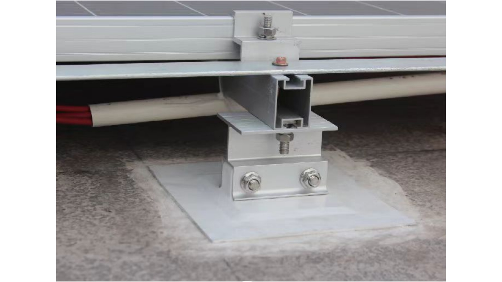 Warehouse rooftop installation