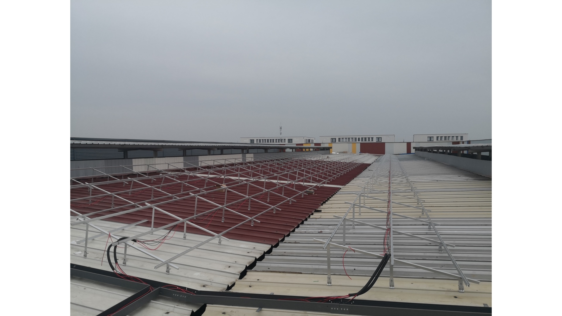 Color Steel Tile Roof Photoviltaic System
