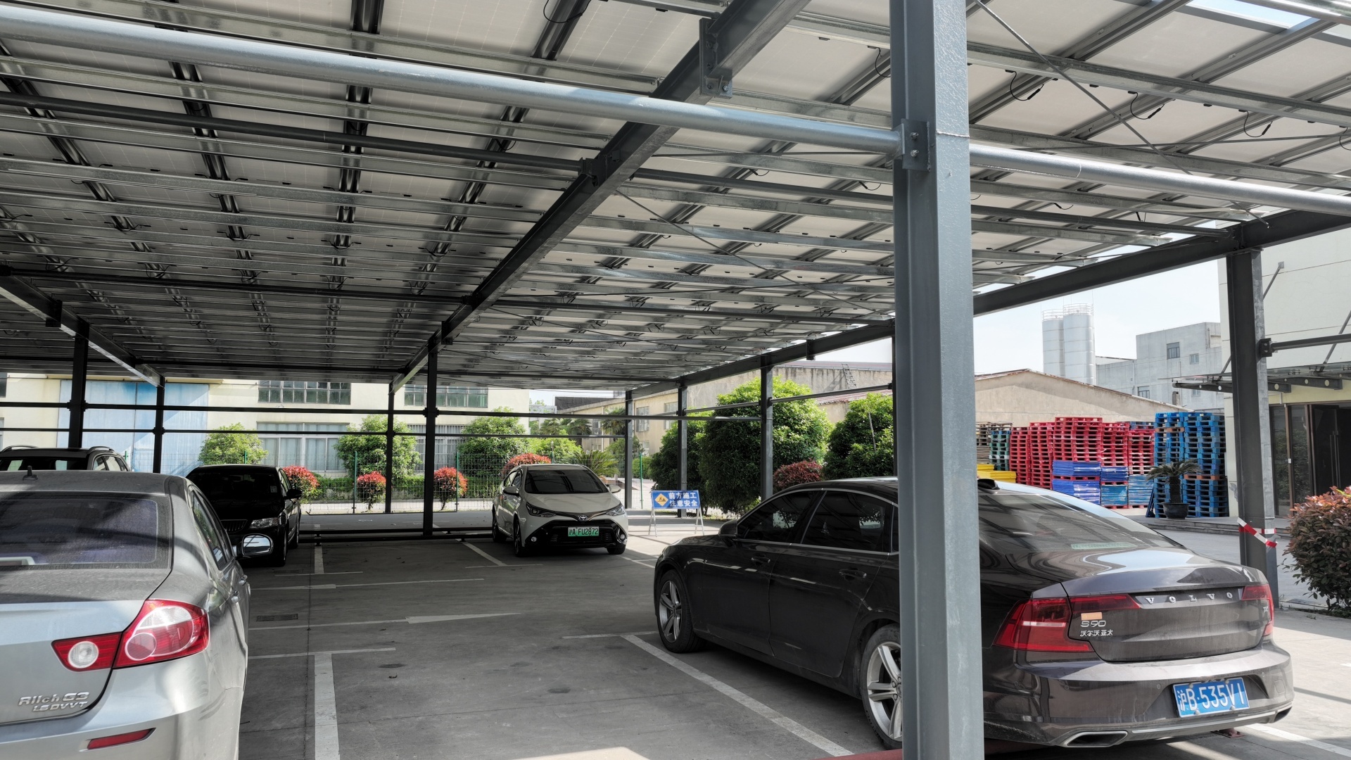 Photovoltaic Car Shelter System