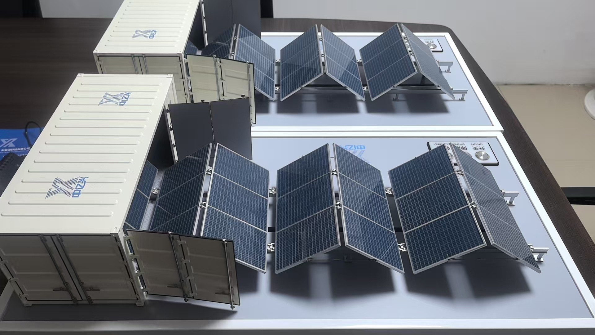 Mobile Solar Photovoltaic Power Station