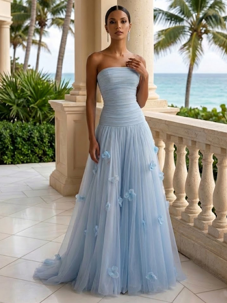 Women's Light Blue 3D Floral Ruched Tulle Wedding Dress, Strapless Sleeveless A-Line Bridal Gown for Wedding Ceremony Engagement Photoshoot