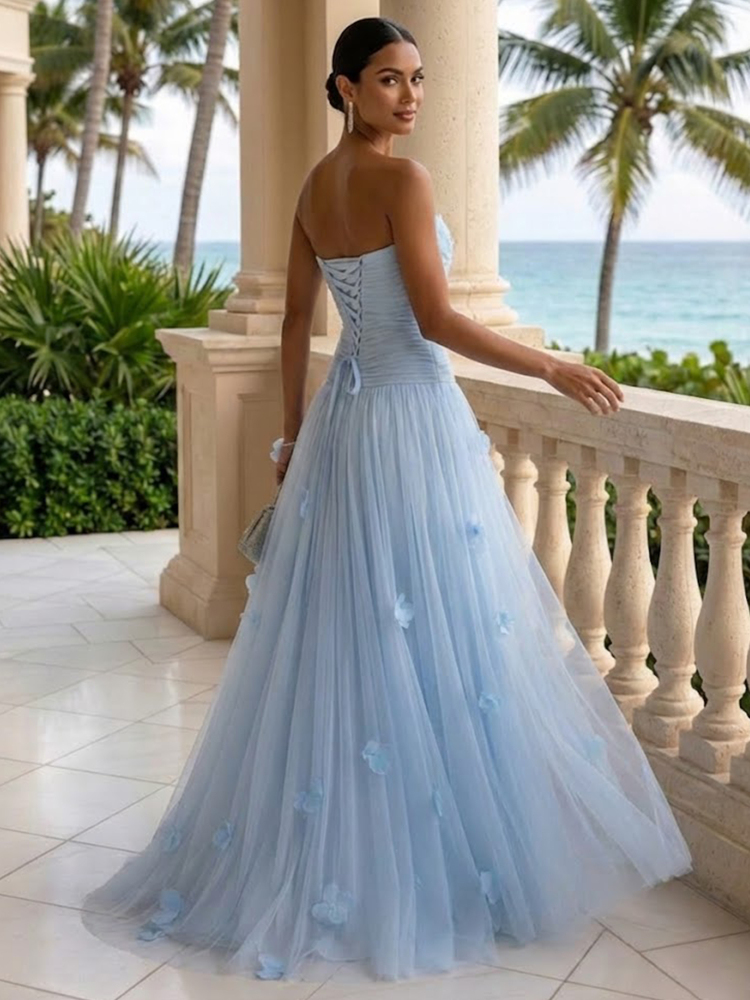Women's Light Blue 3D Floral Ruched Tulle Wedding Dress, Strapless Sleeveless A-Line Bridal Gown for Wedding Ceremony Engagement Photoshoot