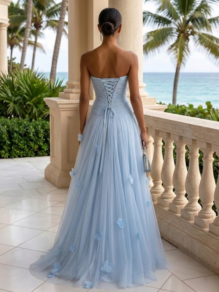 Women's Light Blue 3D Floral Ruched Tulle Wedding Dress, Strapless Sleeveless A-Line Bridal Gown for Wedding Ceremony Engagement Photoshoot