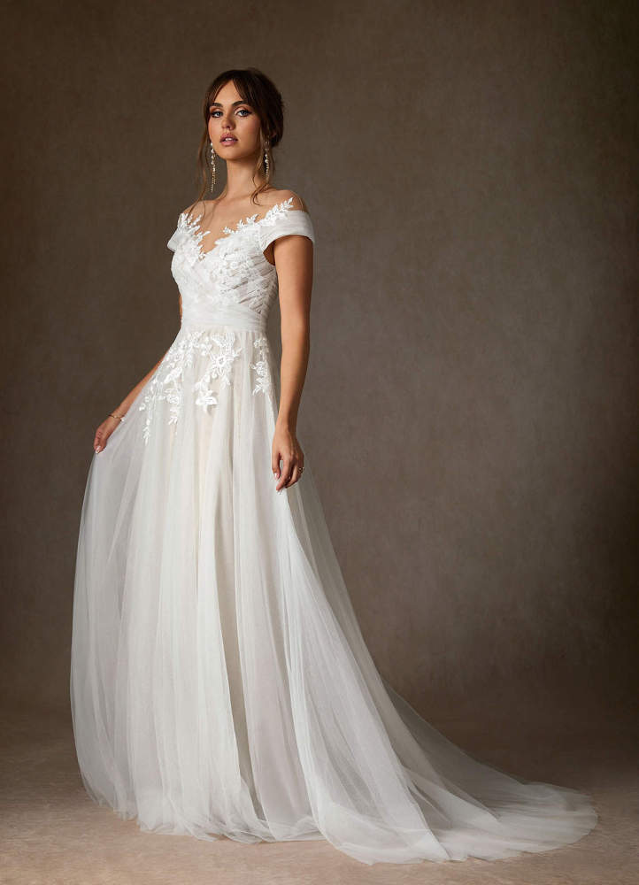 elyessen  Diamond White A-Line Illusion Off-The-Shouler Lace Tulle Dress