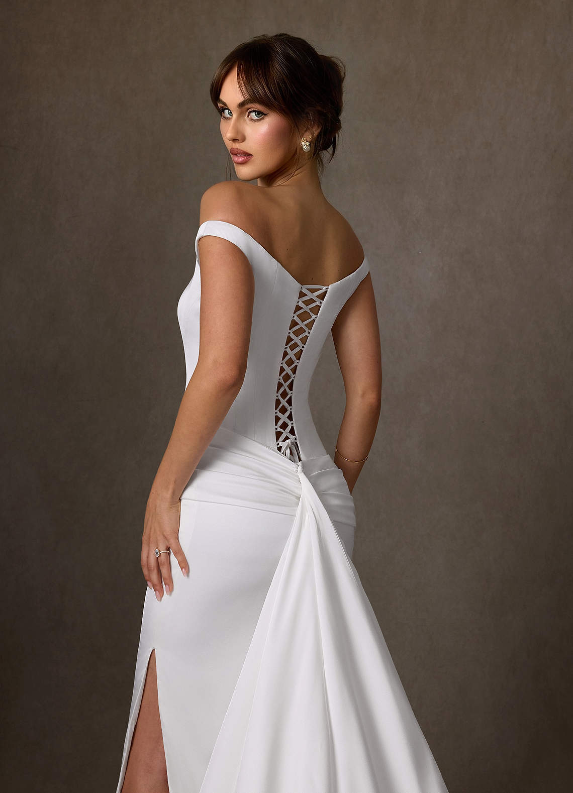 elyessen Marciana 
                Stretch Diamond White Sheath Off the Shoulder Stretch Satin Dress