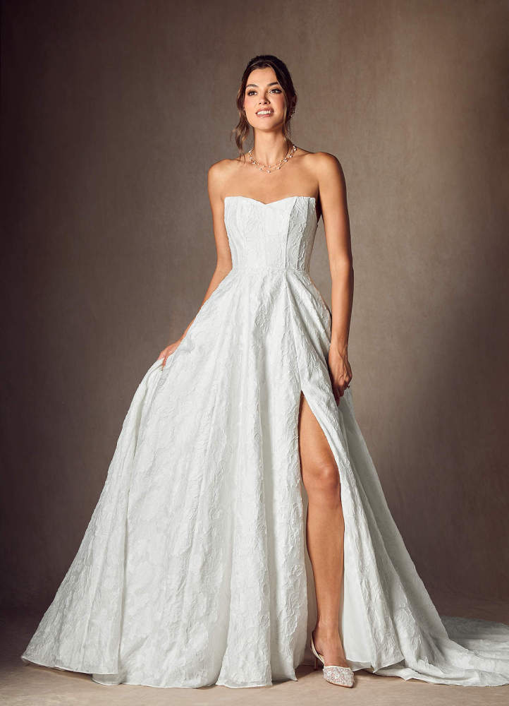 elyessen Gladiola Diamond White Ball-Gown Sweetheart Neckline Floral Burnout Jacquard Dress