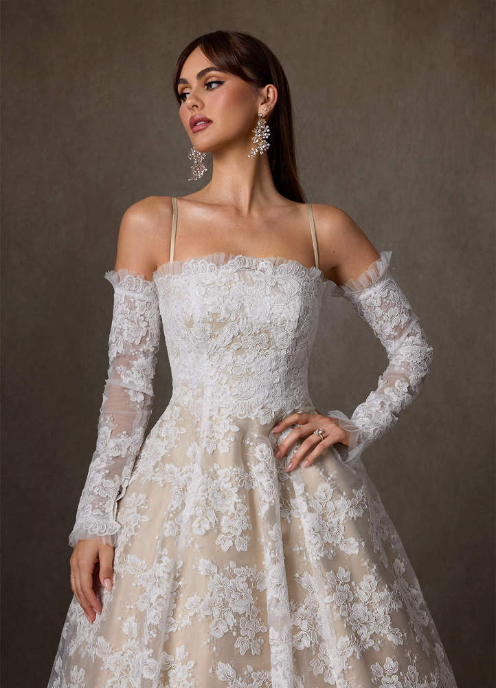 elyessen  Two-Piece Diamond White Ball-Gown Strapless Lace Dress