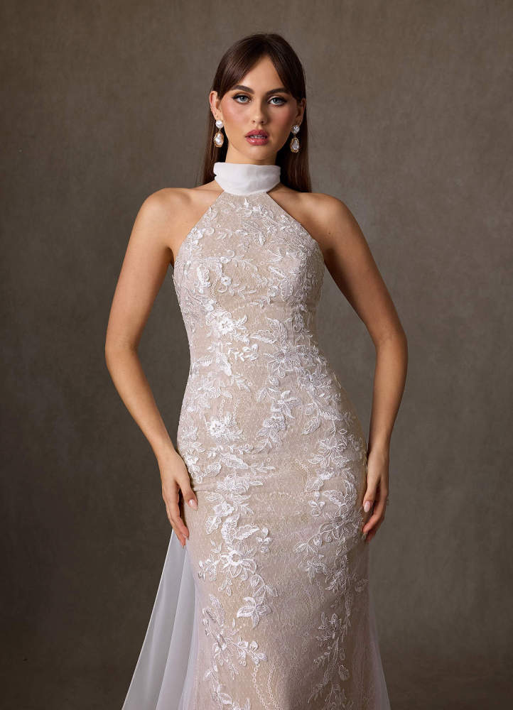 elyessen  Diamond White Sheath High Neck Lace Dress
