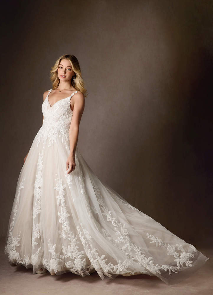 elyessen  Diamond White A-Line V-Neck Sequins Tulle Dress