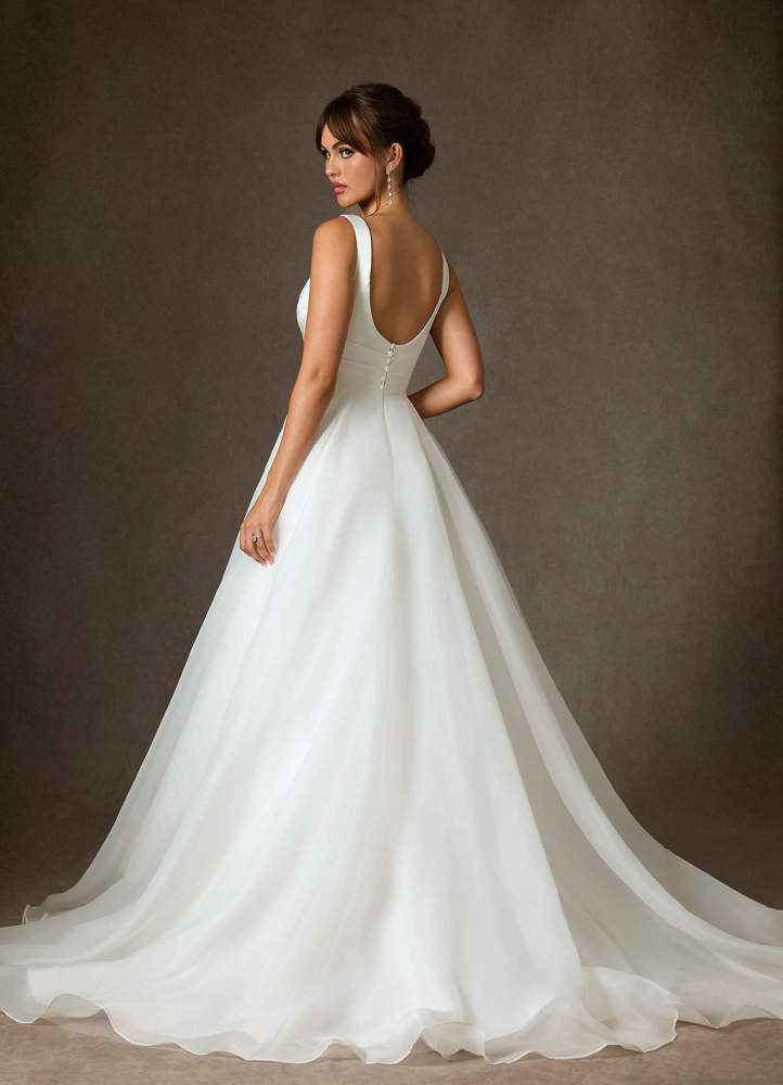 elyessen Caia Stretch Diamond White A-Line Sweetheart Neckline Stretch Satin Dress