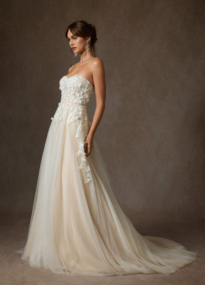 elyessen Diamond White Ball-Gown Off the Shoulder Lace Dress