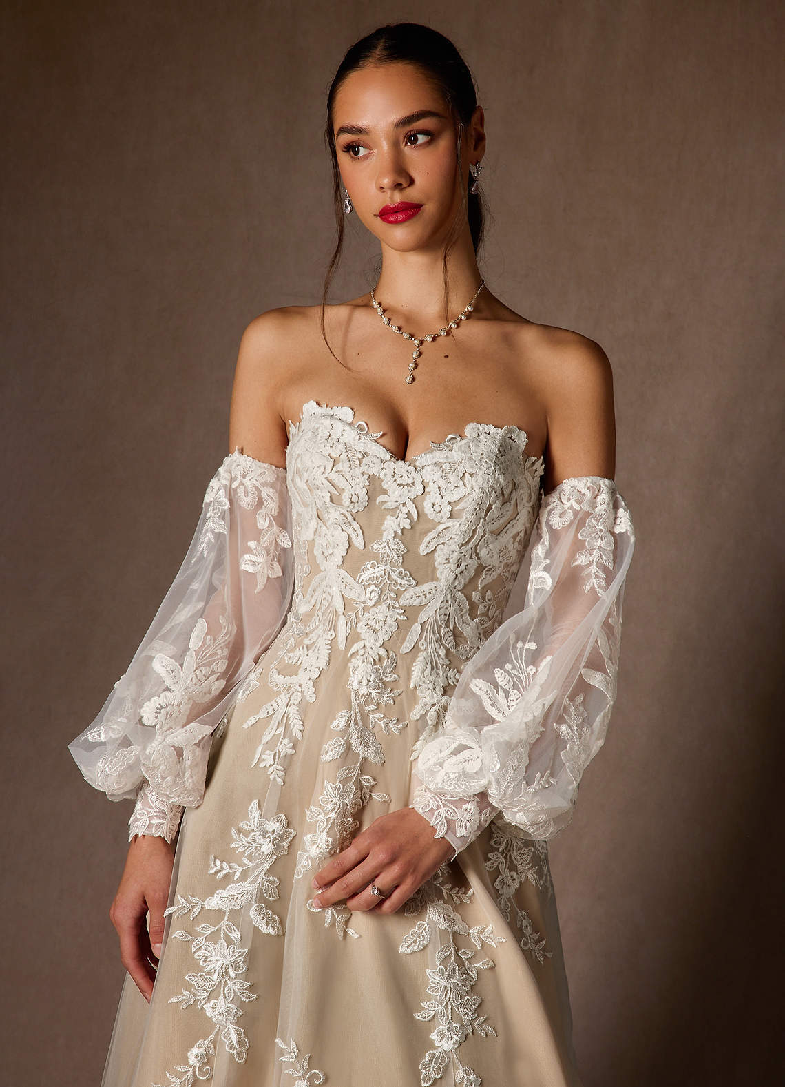 elyessen  Diamond White Ball-Gown Strapless Lace Dress