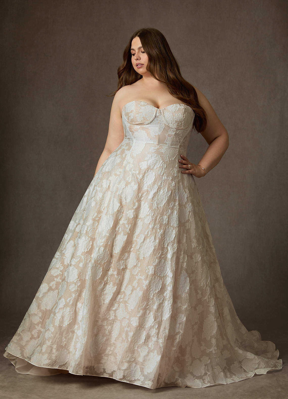 elyessen  Diamond White Ball-Gown Strapless Floral Burnout Jacquard Dress