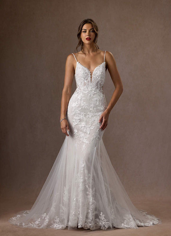 elyessen Leonie Diamond White Mermaid V-Neck Sequins Tulle Dress