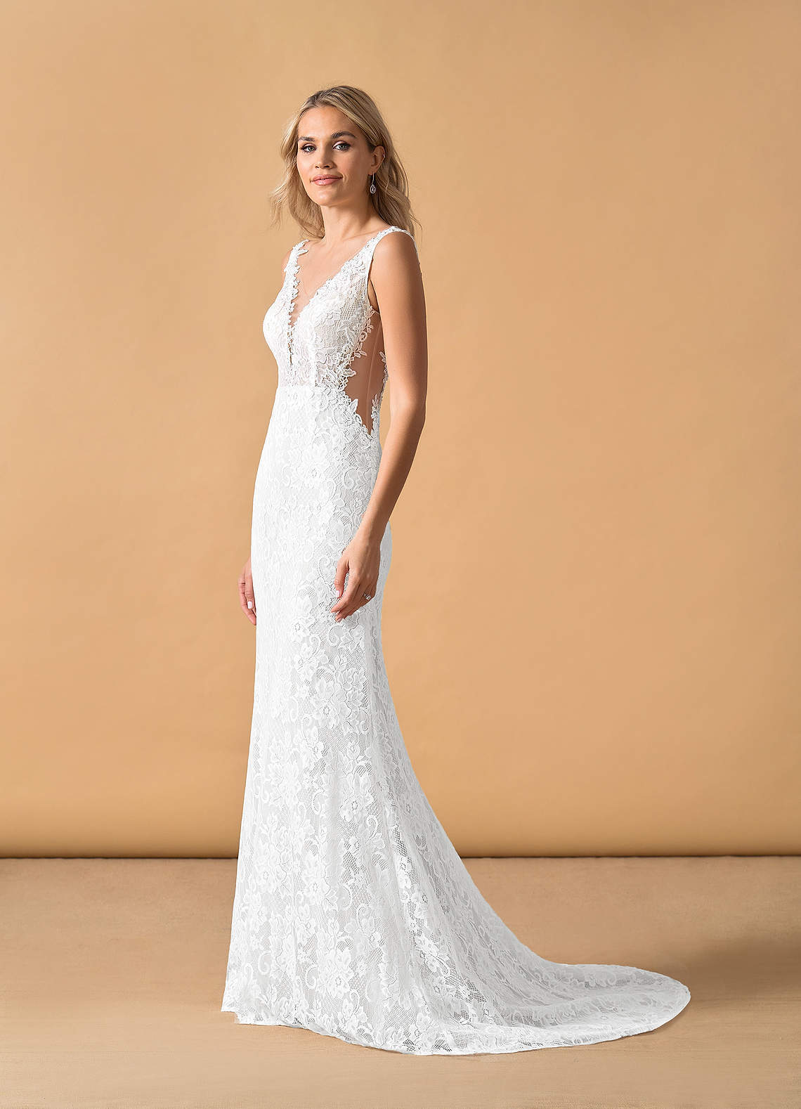 elyessen Gracen Diamond White Champagne Mermaid V-Neck Lace Tulle Dress