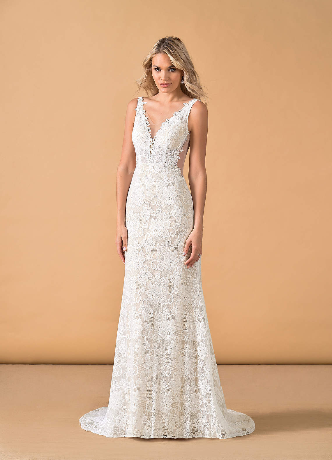 elyessen  Diamond White Champagne Mermaid V-Neck Lace Tulle Dress