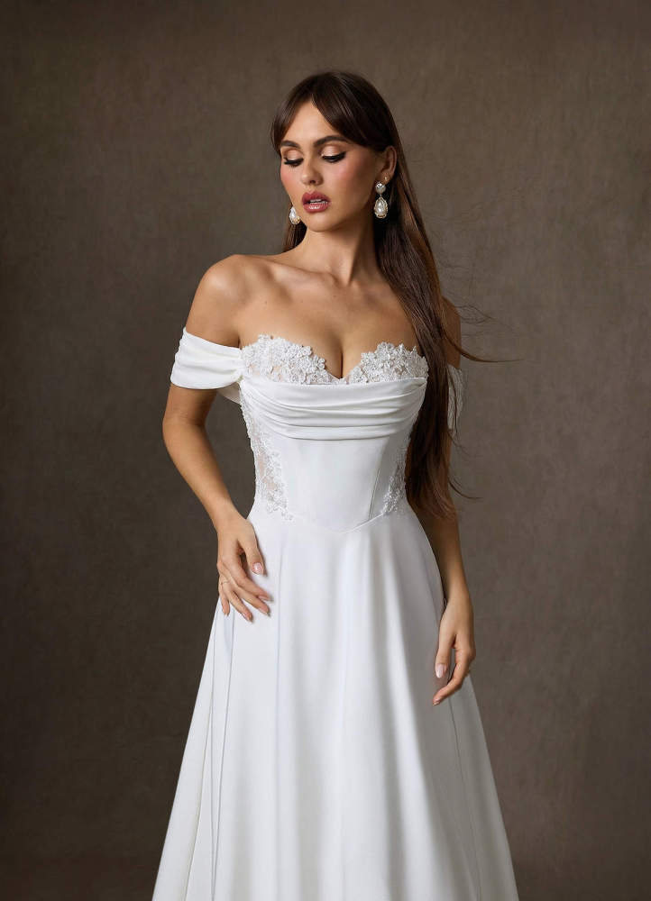 elyessen  Diamond White A-Line Sweetheart Neckline Crepe Back Satin Dress