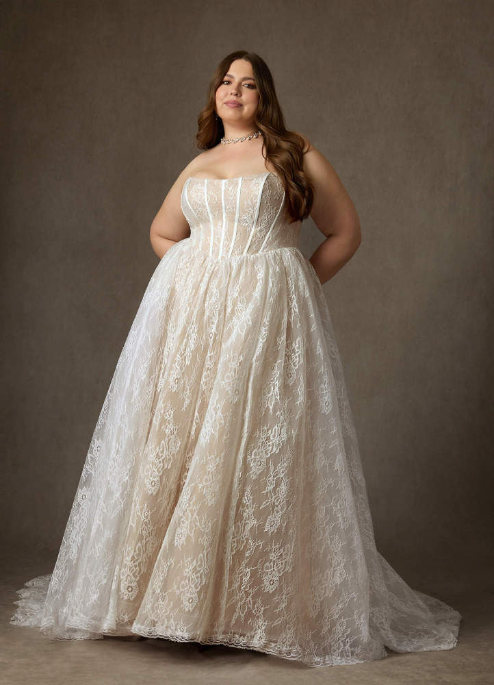 elyessen  Diamond White Ball-Gown Strapless Lace Dress