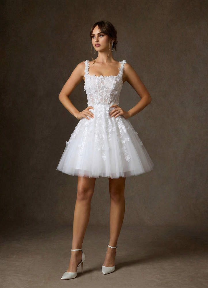 elyessen Sabine Diamond White A-Line Square Neckline Lace Dress