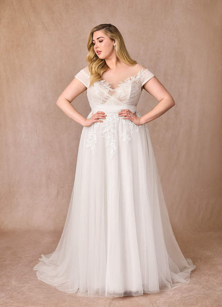 elyessen Cindy Diamond White A-Line Illusion Off-The-Shouler Lace Tulle Dress