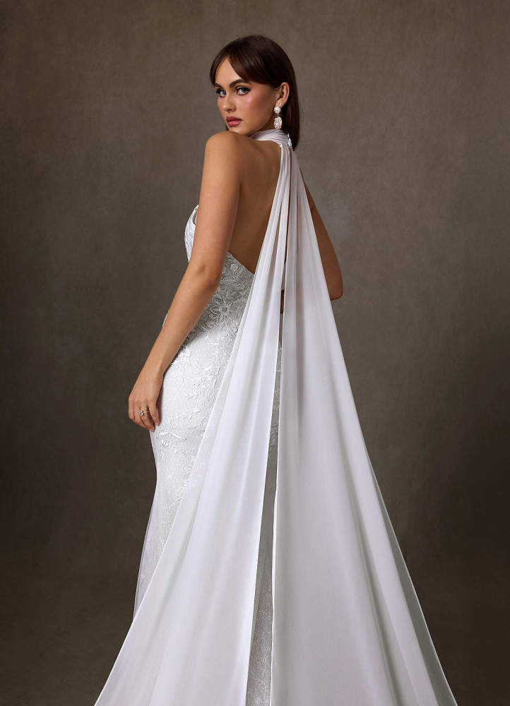 elyessen Kaiyana Diamond White Sheath High Neck Lace Dress