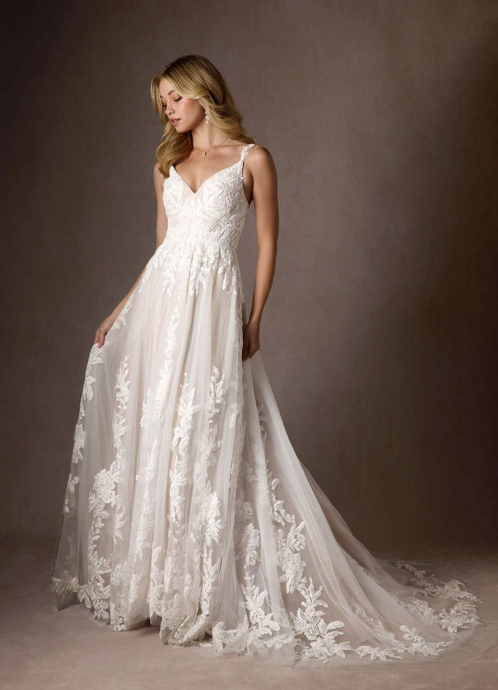 elyessen  Diamond White A-Line V-Neck Sequins Tulle Dress