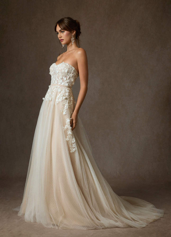 elyessen Diamond White Ball-Gown Off the Shoulder Lace Dress