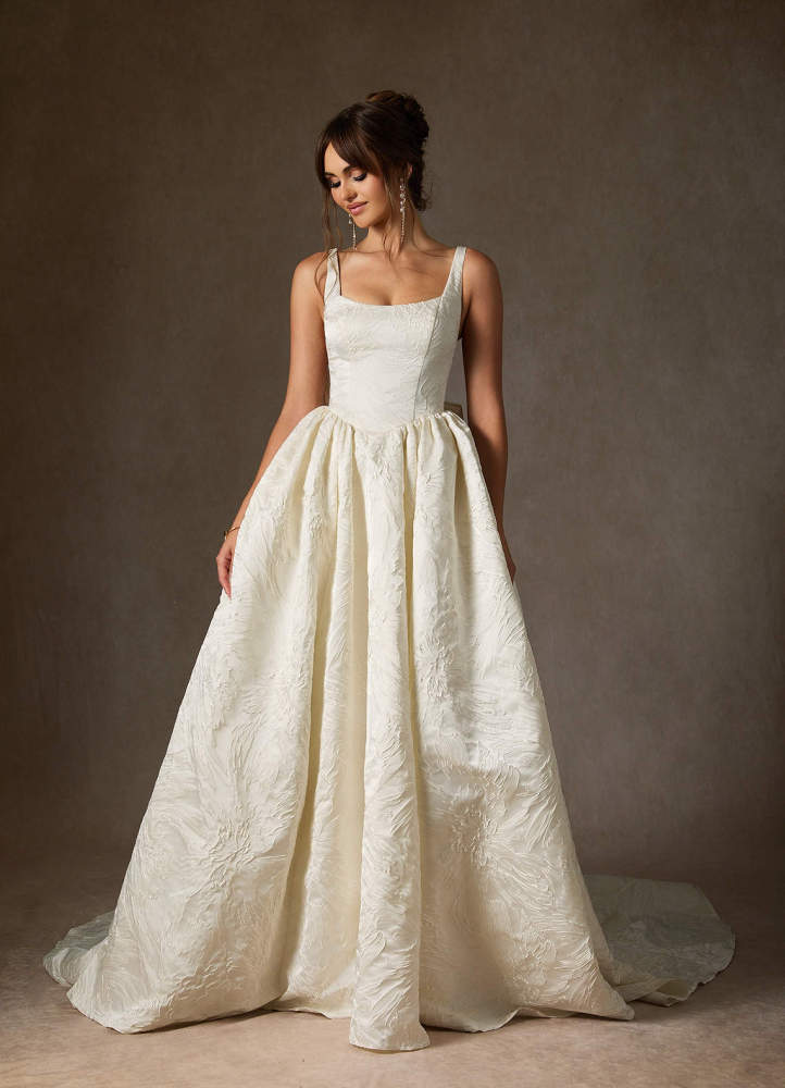 elyessen  Diamond White Ball-Gown with Pockets Floral Jacquard Dress