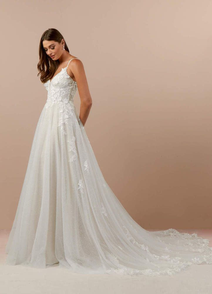 elyessen Arabelle Diamond White A-Line V-Neck Lace Tulle Dress
