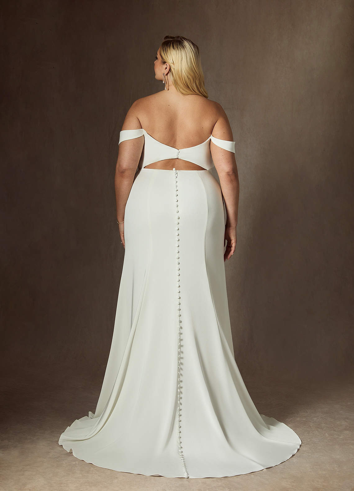 elyessen Moonlight Diamond White Mermaid Scoop Pleated Crepe Back Satin Dress