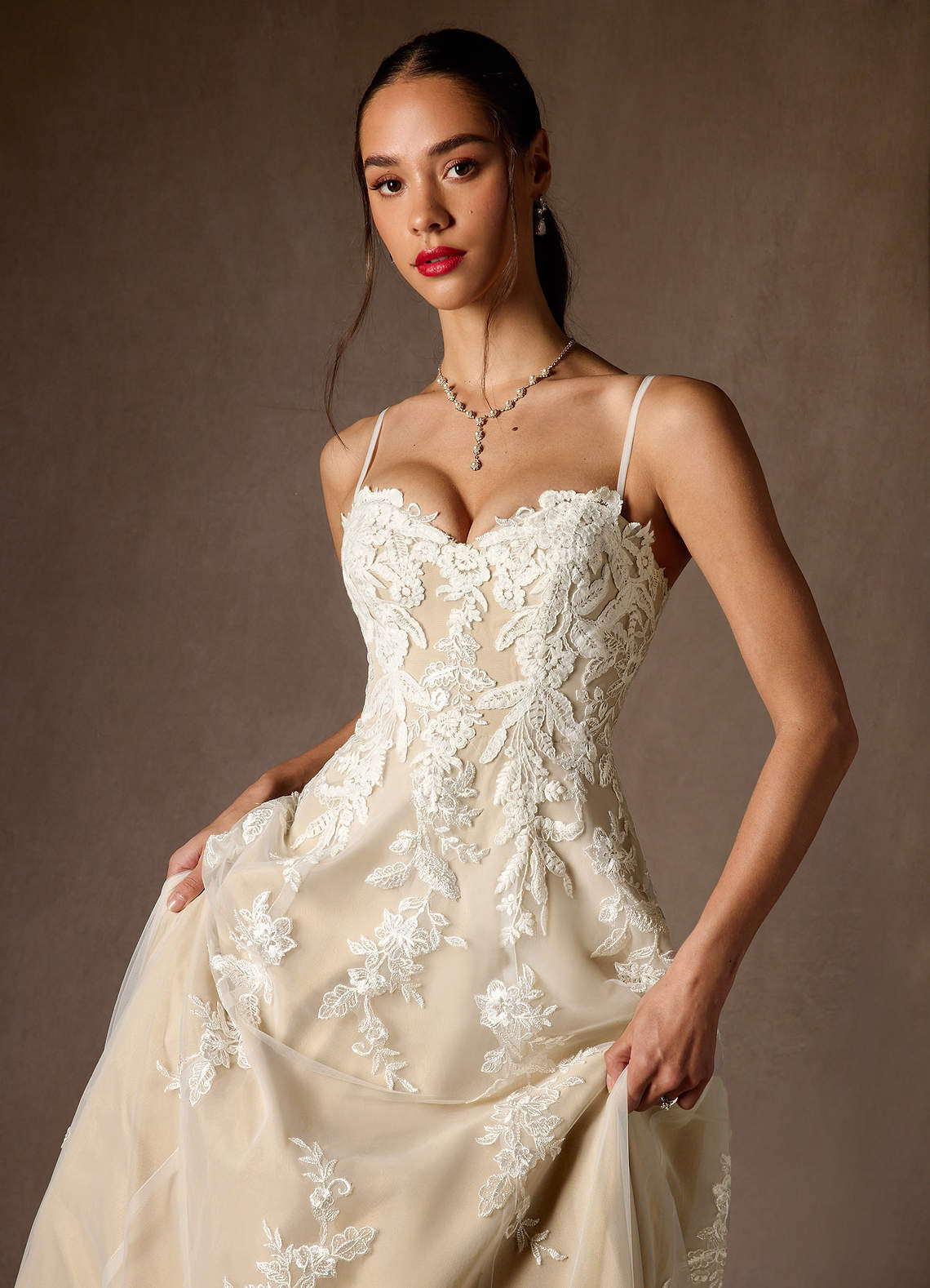 elyessen  Diamond White Ball-Gown Strapless Lace Dress
