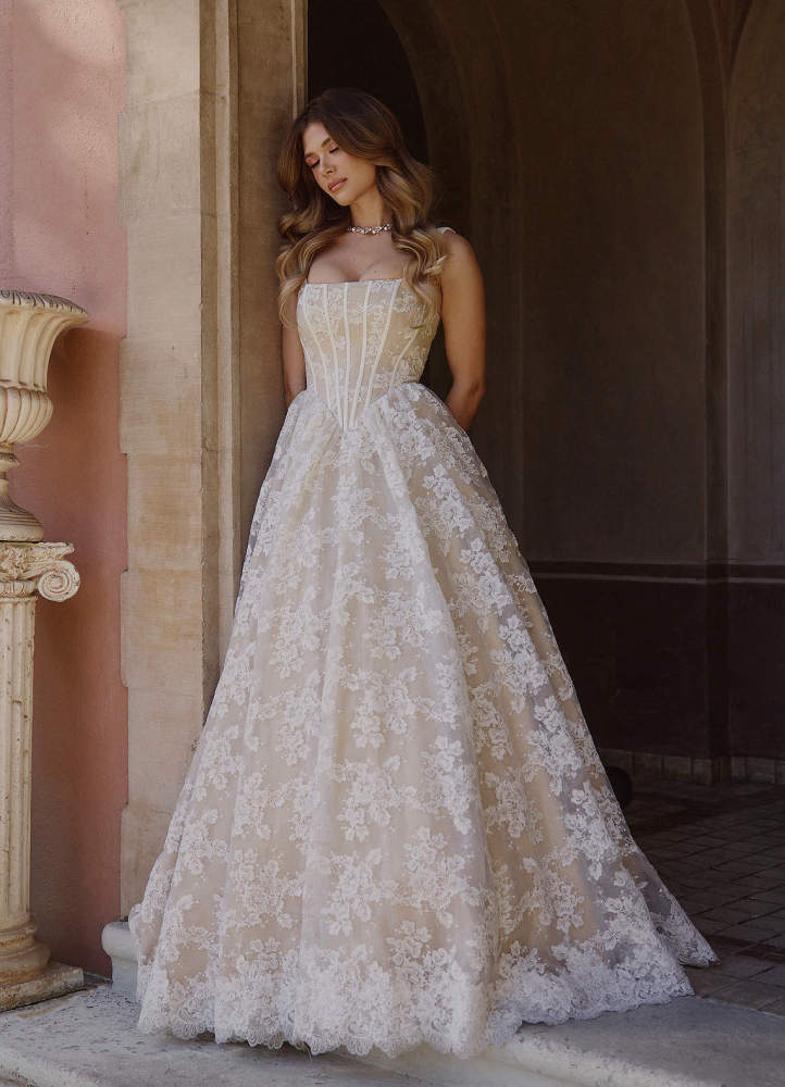 elyessen Geneva Diamond White Ball-Gown Square Neckline Lace Dress