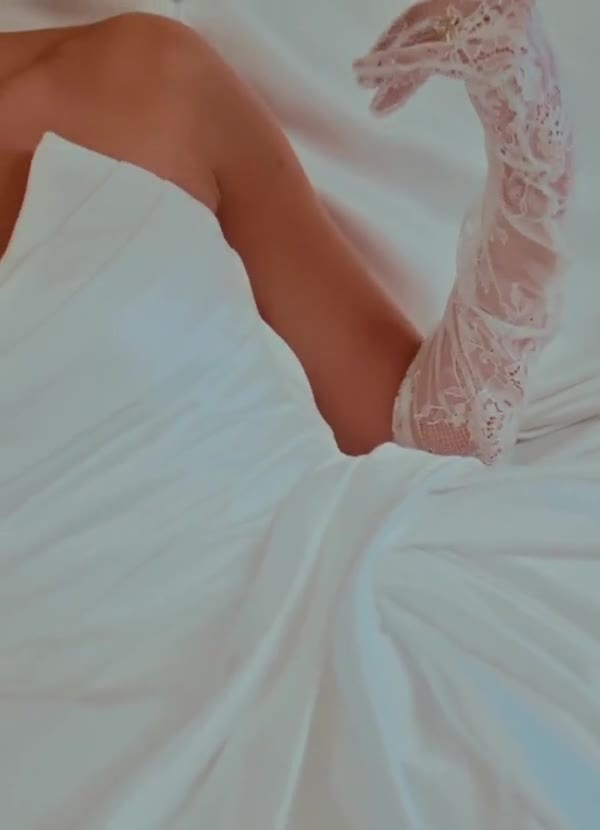 elyessen Adelise Diamond White Ball-Gown Strapless Satin Dress