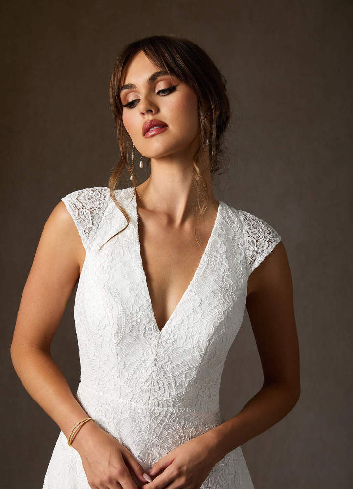 elyessen Lilly Diamond White A-Line Lace Dress