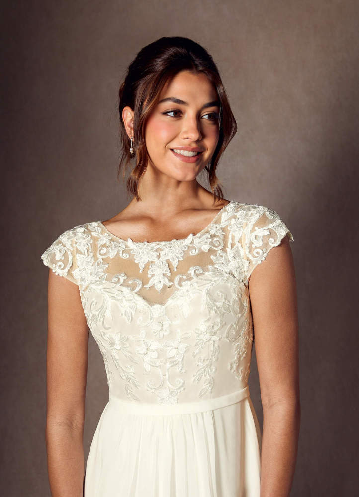 elyessen  Diamond White A-Line Scoop Sequins Chiffon Dress