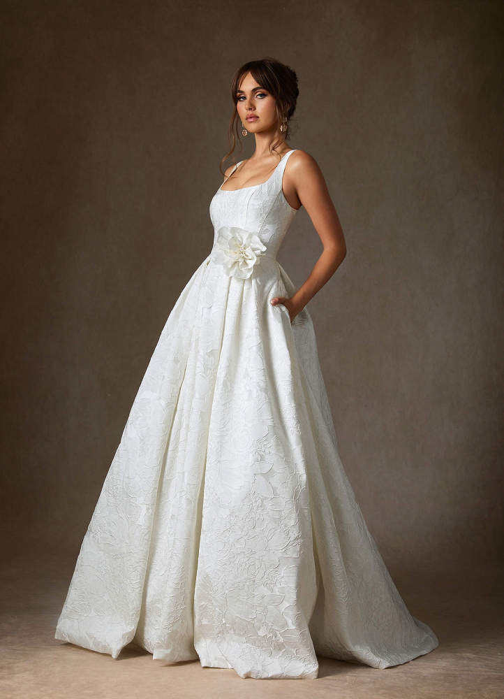 elyessen  Antique White Ball-Gown with Pockets Floral Jacquard Dress