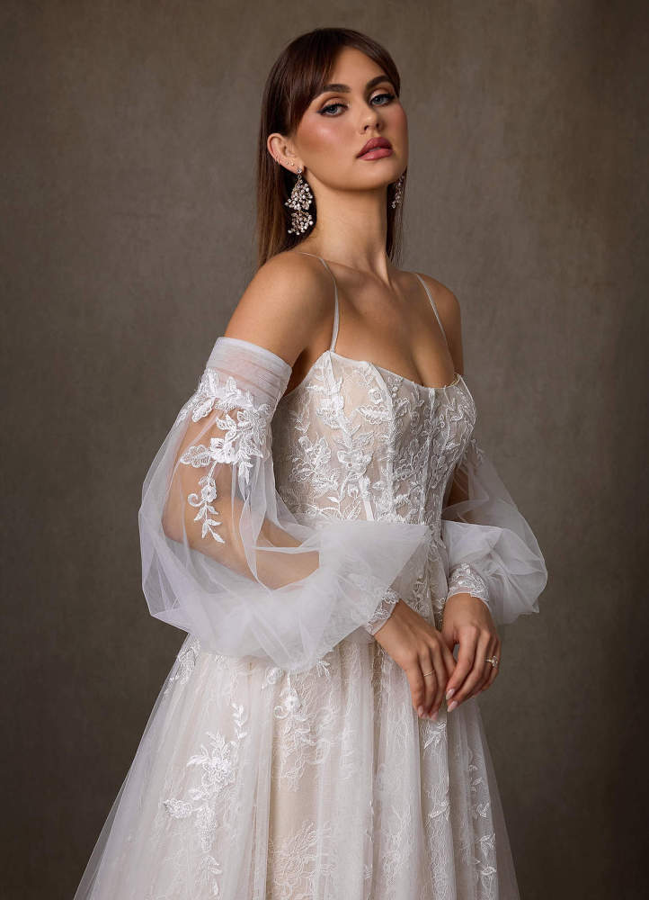 elyessen Two-Piece Diamond White Ball-Gown Strapless Lace Dress