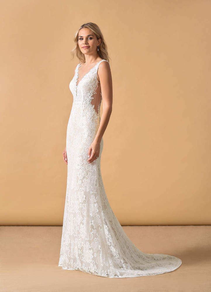 elyessen  Diamond White Champagne Mermaid V-Neck Lace Tulle Dress