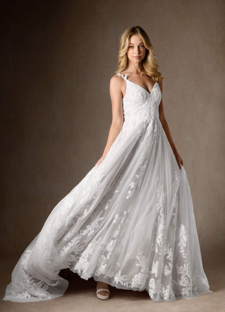 elyessen Delaina Diamond White A-Line V-Neck Sequins Tulle Dress