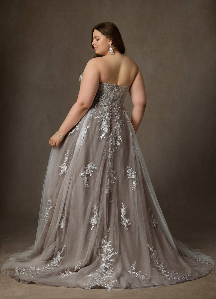 elyessen  Diamond White Ball-Gown Strapless Lace Dress
