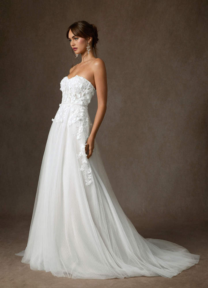 elyessen Wynery Diamond White Ball-Gown Off the Shoulder Lace Dress