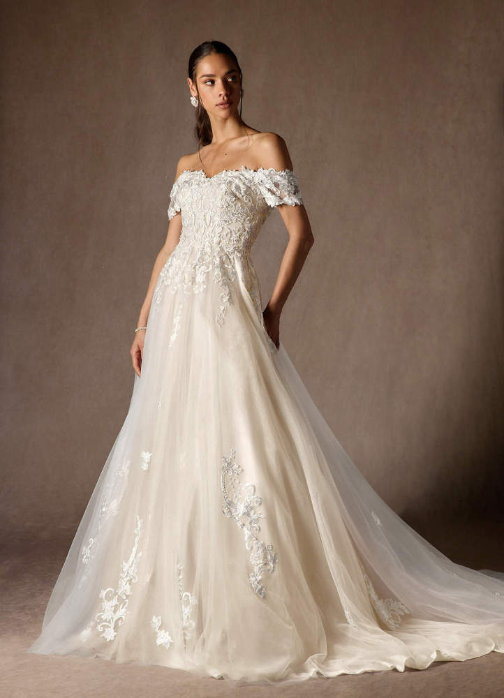 elyessen  Diamond White Ball-Gown Off the Shoulder Tulle Dress