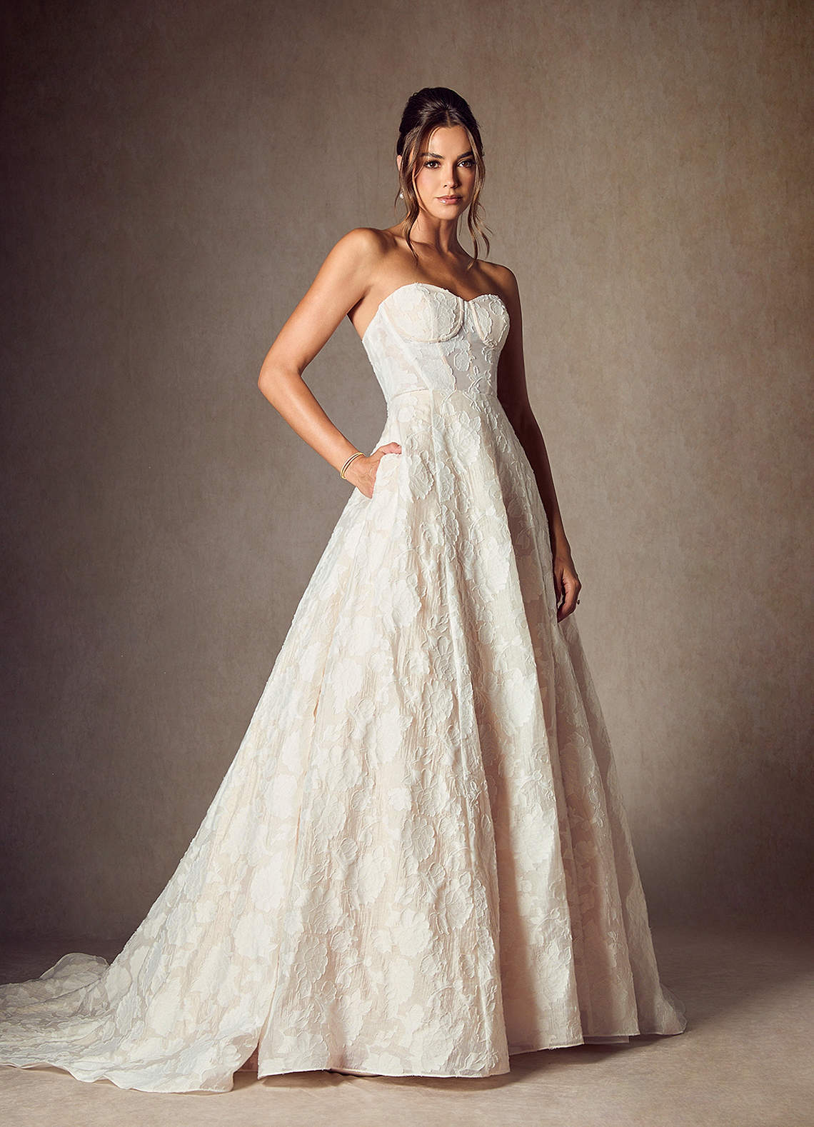 elyessen  Diamond White Ball-Gown Strapless Floral Burnout Jacquard Dress