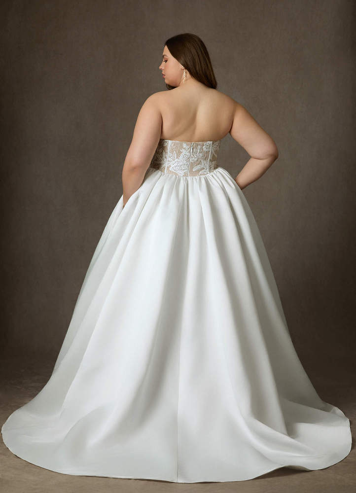 elyessen  Diamond White Ball-Gown Strapless Lace Dress