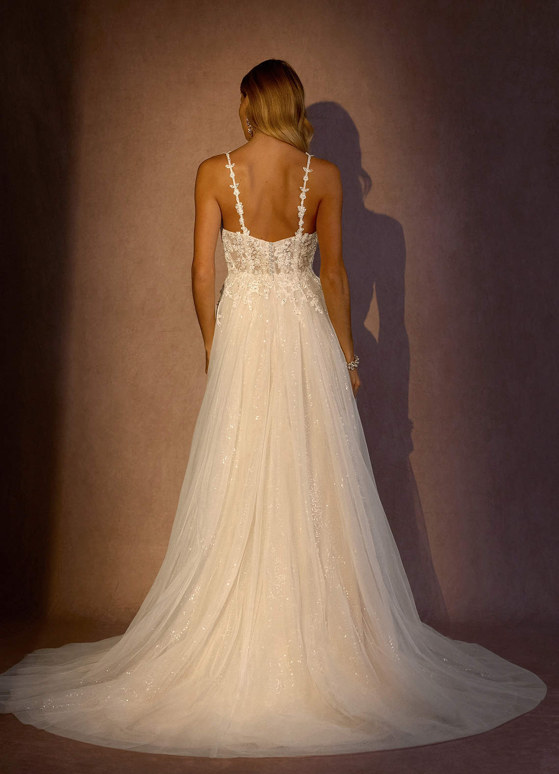 elyessen  Diamond White Champagne A-Line V-Neck Sequins Tulle Dress