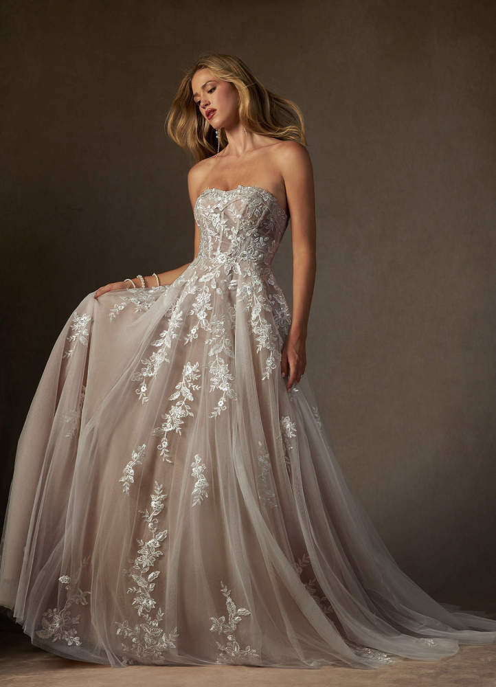 elyessen  Diamond White Ball-Gown Strapless Lace Dress