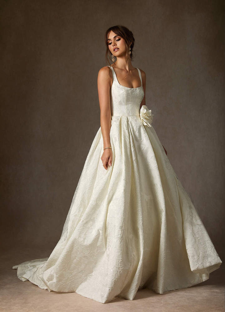 elyessen Ruby Antique White Ball-Gown with Pockets Floral Jacquard Dress
